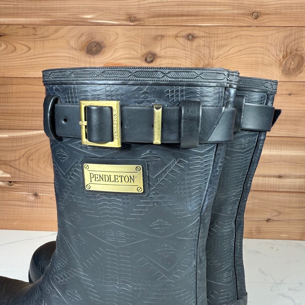 Pendleton Black‎ Geometric Pattern Rubber Rain Bo… - image 9